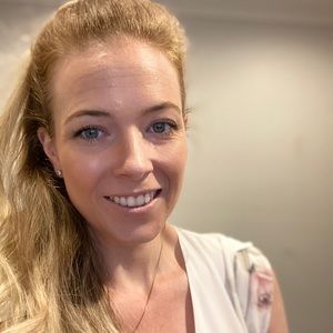 Meet your Posher, Sally